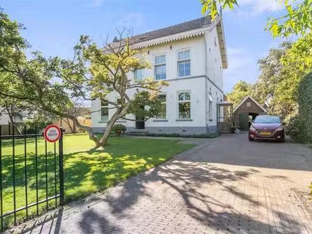 Huis te koop Landsmeerderdijk 44 in Amsterdam voor € 1.325.000
