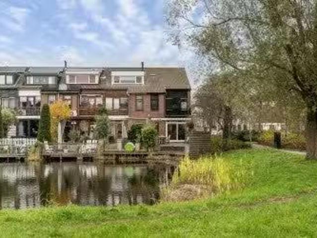 Huis te koop Lariksdreef 33 in Vlaardingen voor € 439.000