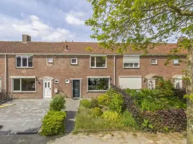 Huis te koop Leuvenlaan 26 in Eindhoven voor € 385.000
