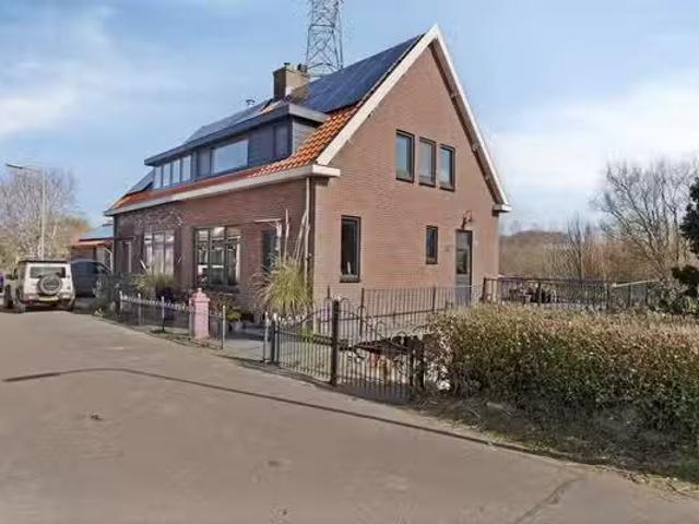 Huis te koop Lepelaarsingel 32 in Rotterdam voor € 595.000