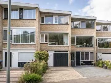 Huis te koop Lindendreef 73 in Vlaardingen voor € 425.000