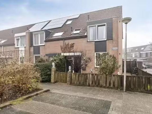 Huis te koop Luiendijk 23 in Purmerend voor € 450.000