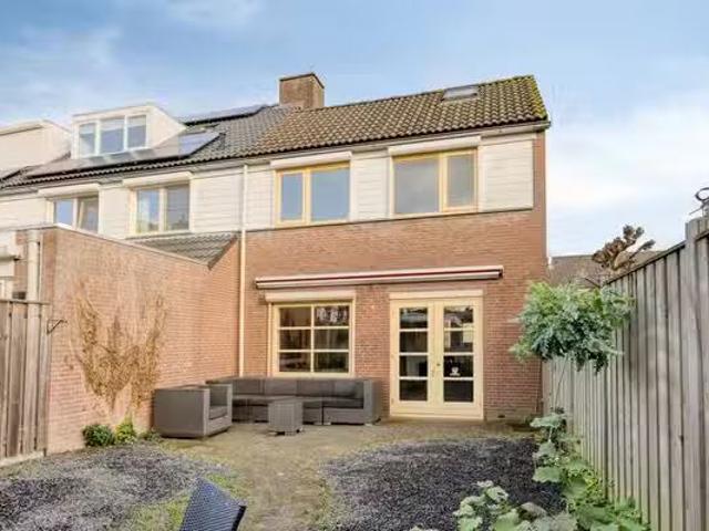Huis te koop Lyonhof 43 in Eindhoven voor € 425.000