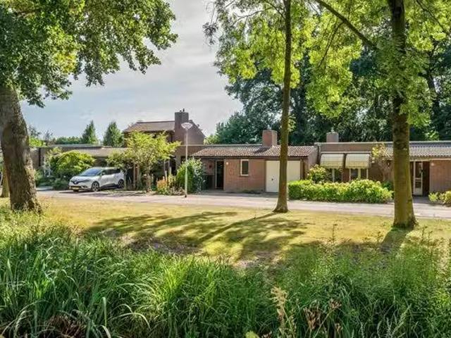 Huis te koop Moutzhofweg 91 in Venlo voor € 569.000