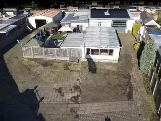 Huis te koop Mozartlaan 9 in Tilburg voor € 500.000