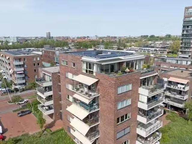 Huis te koop Moerasvaren 52 in Purmerend voor € 847.500