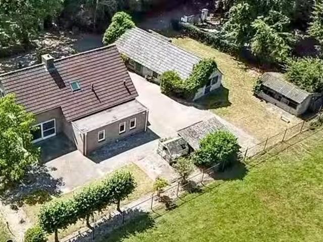 Huis te koop Moerstraat in Tilburg voor € 1.049.000