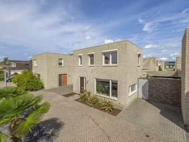 Huis te koop Monsepad 29 in Venlo voor € 539.500