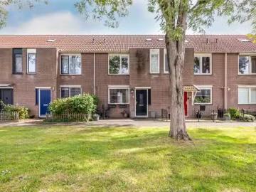 Huis te koop Maanzaadstraat 1 in Purmerend voor € 419.000