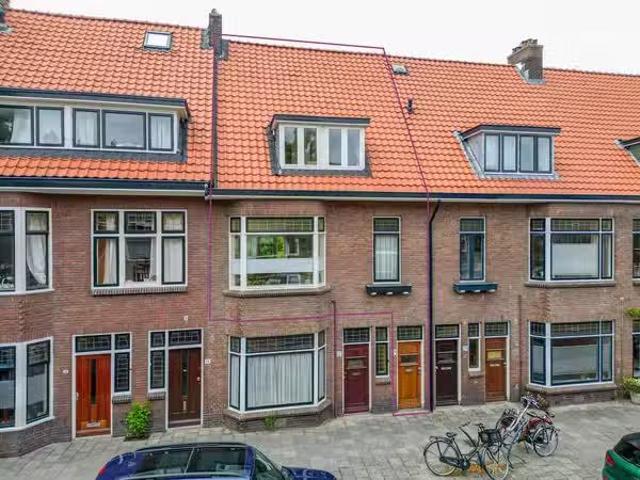 Huis te koop Mahlerstraat 23 in Leiden voor € 485.000