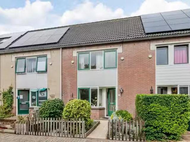Huis te koop Marathonstraat 144 in Purmerend voor € 385.000