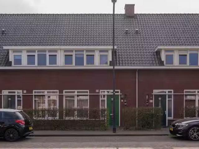Huis te koop Margratenplein 25 in Tilburg voor € 489.000