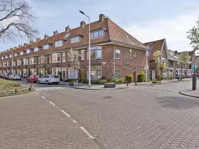 Huis te koop Marnixstraat 10 in Leiden voor € 695.000
