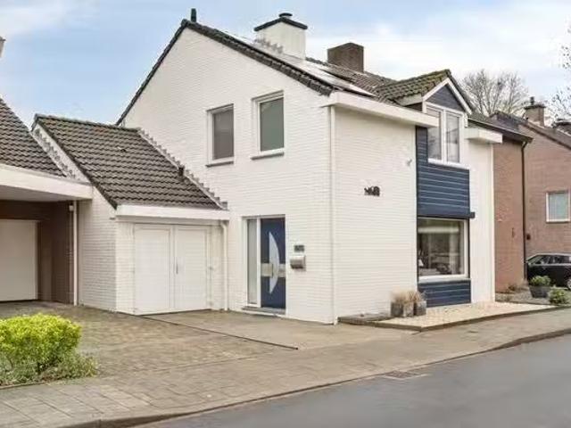 Huis te koop Meendaal 226 in Maastricht voor € 425.000