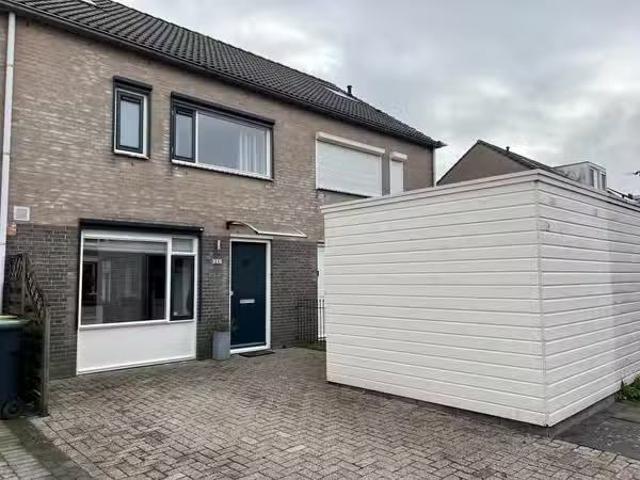 Huis te koop Meerwijkstraat 7 in Tilburg voor € 395.000