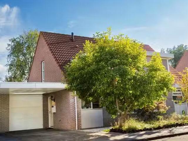 Huis te koop Menelaosstraat 3 in Almere voor € 525.000
