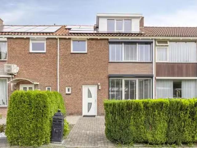 Huis te koop Novapad 11 in Eindhoven voor € 450.000