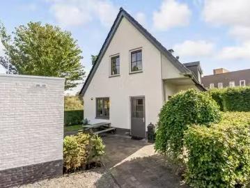 Huis te koop Noorderduinstraat 217 in Almere voor € 900.000