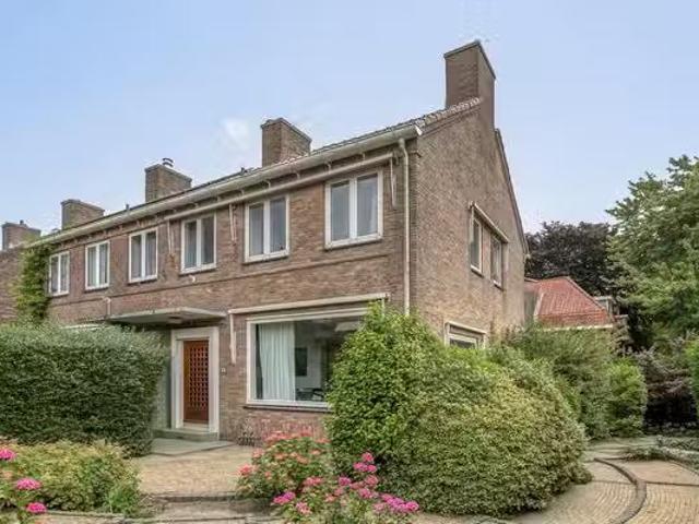 Huis te koop 's Gravenweg 344 A in Rotterdam voor € 775.000