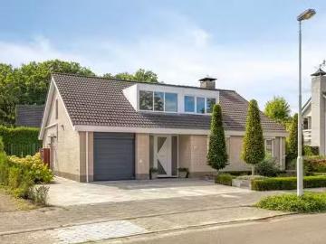 Huis te koop Sommelaan 5 in Eindhoven voor € 950.000
