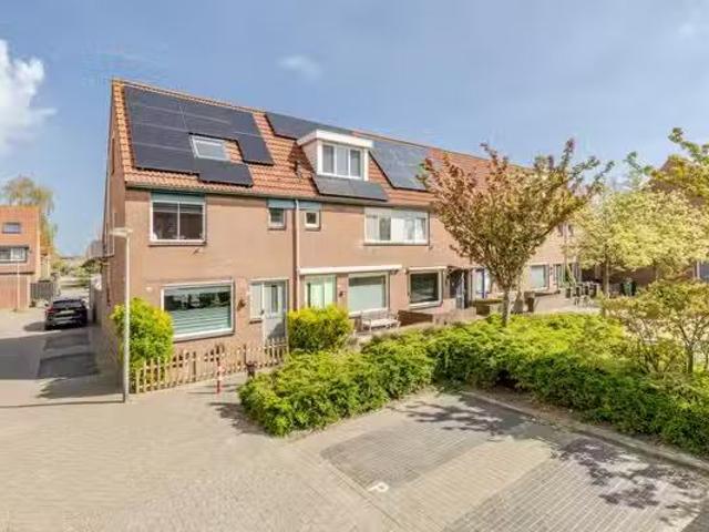Huis te koop Saturnusstraat 44 in Purmerend voor € 435.000