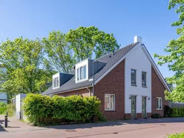 Huis te koop Saturnusstraat 8 in Purmerend voor € 400.000