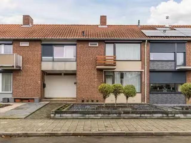 Huis te koop Schenck van Nijdeggenstraat in Venlo voor € 325.000