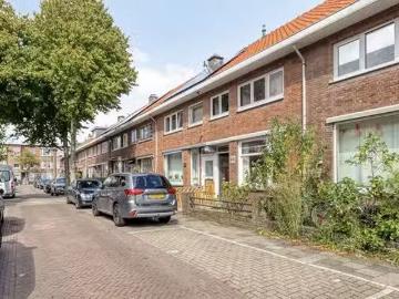 Huis te koop Schelfhoutstraat in Den Haag voor € 389.000