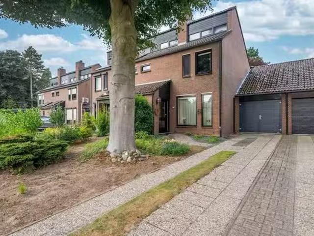 Huis te koop Senecalaan 4 in Venlo voor € 469.000