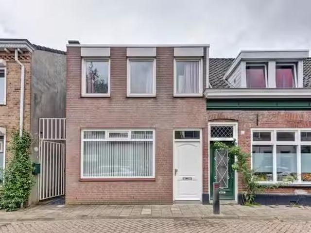 Huis te koop Simon Stevinstraat 16 in Tilburg voor € 300.000