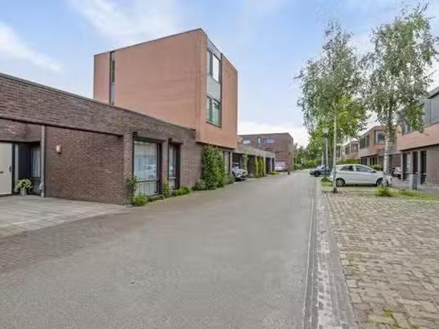 Huis te koop Spaarnestraat 3 in Eindhoven voor € 675.000