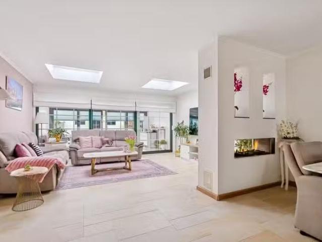 Huis te koop Staakmolenstraat in Almere voor € 450.000