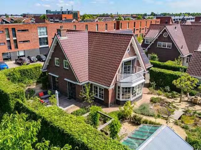 Huis te koop Stille Rijn 16 in Leiden voor € 1.595.000