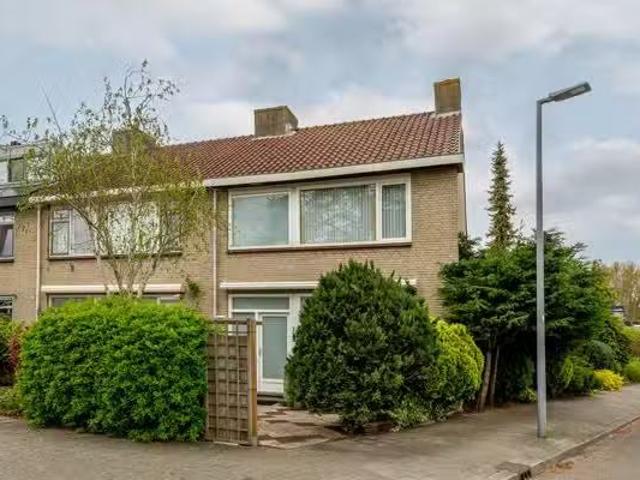 Huis te koop Struikheide 17 in Rotterdam voor € 500.000