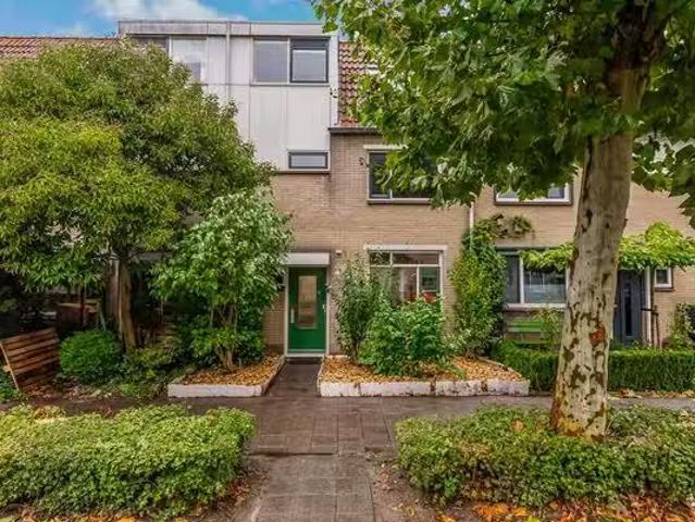 Huis te koop P. S. Gerbrandypad in Almere voor € 410.000