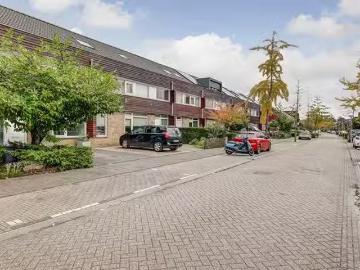 Huis te koop Polykarp Kuschstraat 10 in Almere voor € 575.000