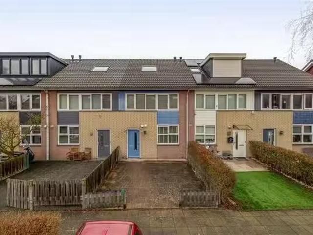 Huis te koop Paulus Potterstraat 43 in Almere voor € 400.000