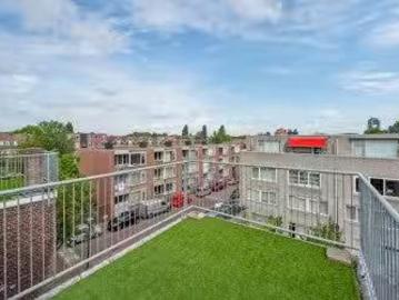 Huis te koop Parallelweg 36 in Vlaardingen voor € 349.000