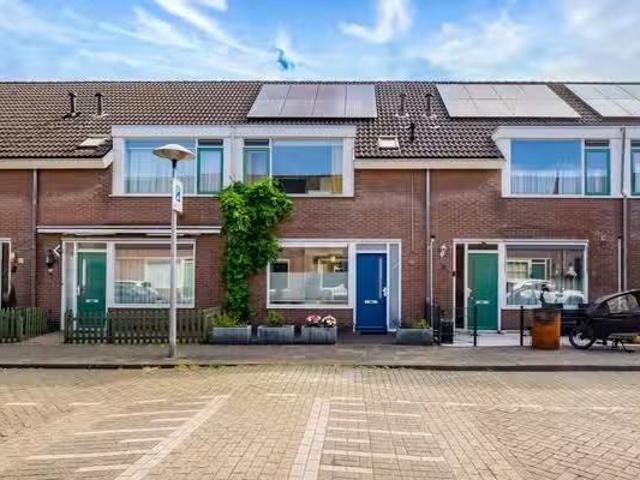 Huis te koop Pieter de Hooghstraat 51 in Utrecht voor € 700.000