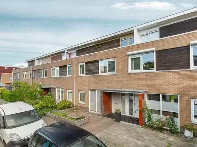 Huis te koop Presidentstraat 13 in Almere voor € 450.000