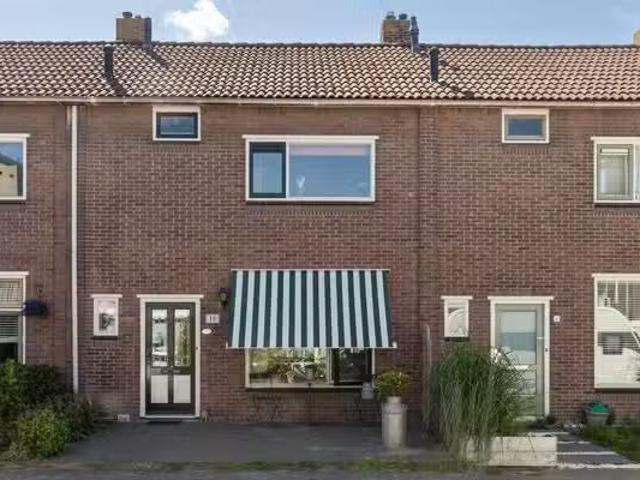 Huis te koop Prins Hendrikstraat 45 in Vlaardingen voor € 359.