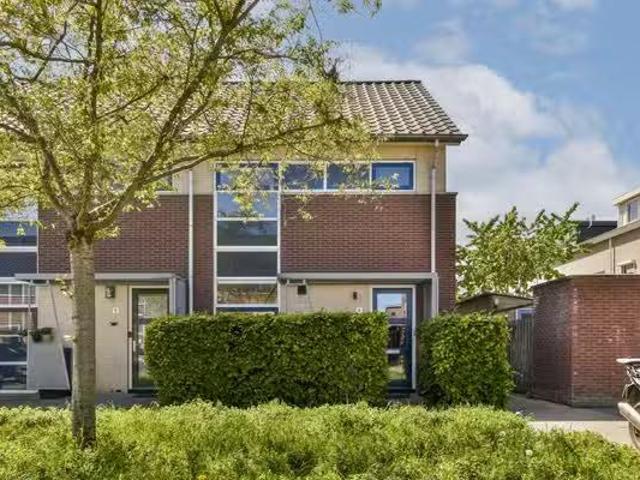 Huis te koop Professor Cumulusstraat 20 in Almere voor € 525.000