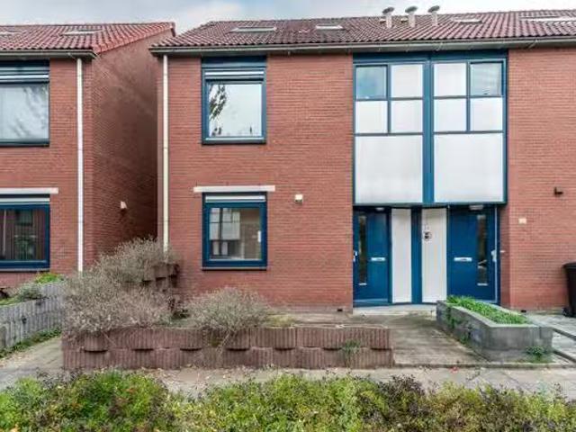 Huis te koop Quickstepstraat 53 in Almere voor € 459.500