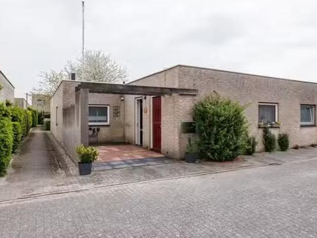 Huis te koop Rataplanstraat 24 in Almere voor € 525.000
