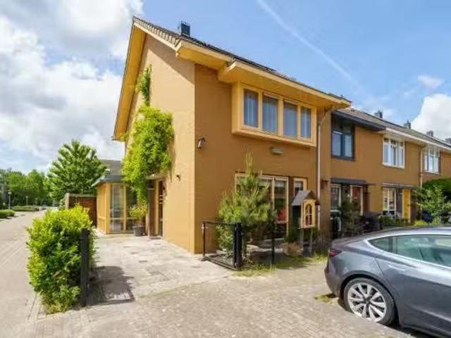 Huis te koop Richthuisstraat in Almere voor € 550.000