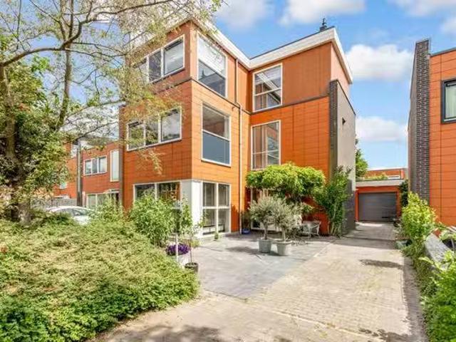 Huis te koop Richthuisstraat 22 in Almere voor € 625.000