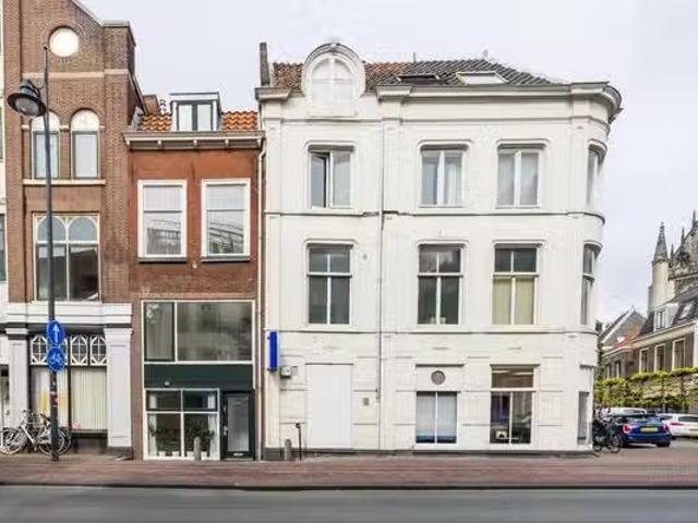 Huis te koop Rijn en Schiekade 129 in Leiden voor € 475.000