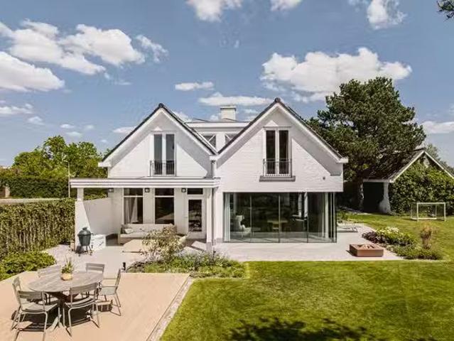 Huis te koop Rijnsburgerweg 156 in Leiden voor € 2.325.000