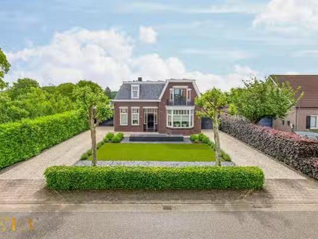 Huis te koop Waterleidingsingel 76 in Venlo voor € 1.100.000