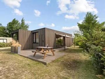 Huis te koop Weststraat 4 in Ouddorp voor € 280.000